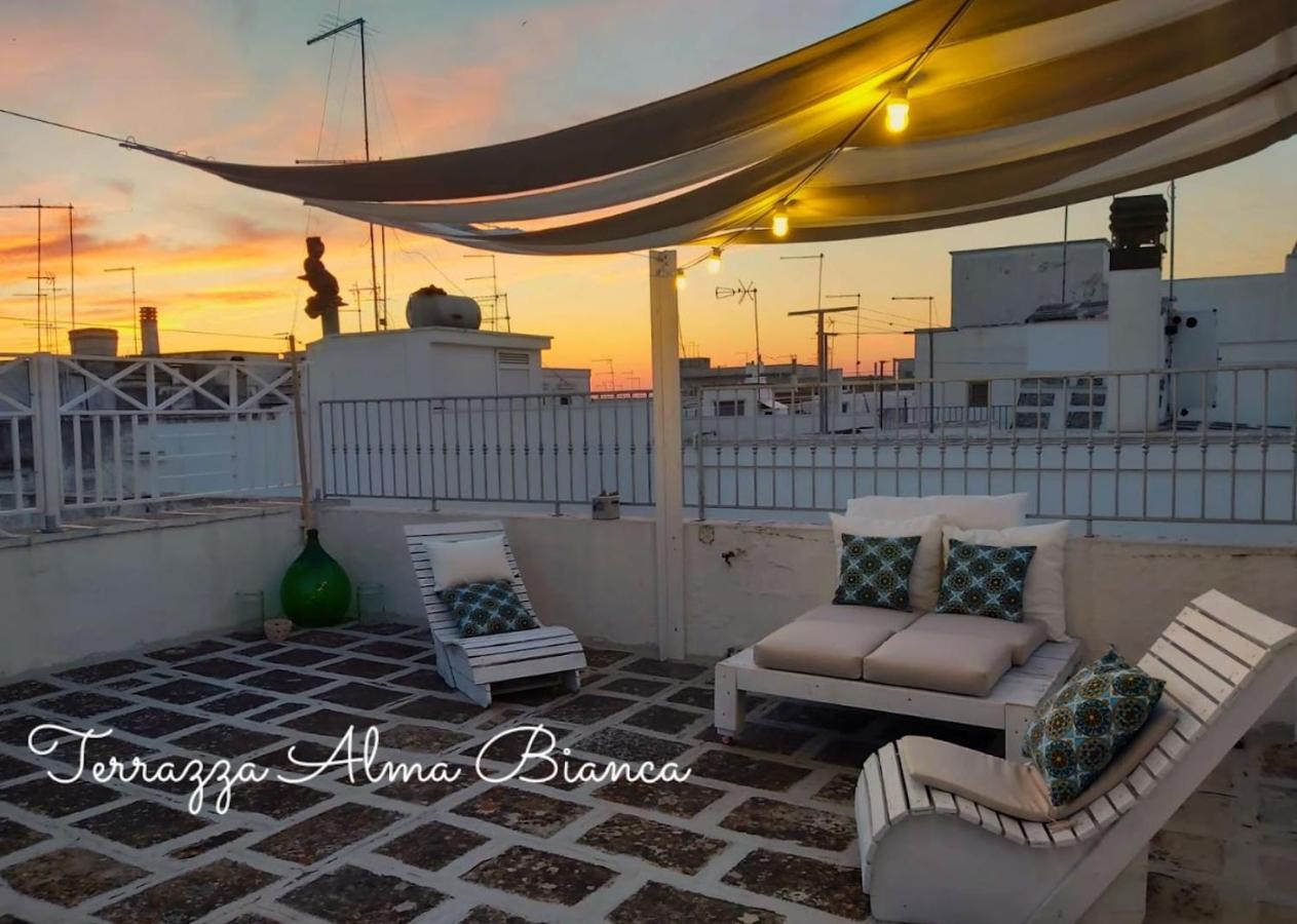 Terrazza Alma Bianca Apartment Ostuni Exterior photo